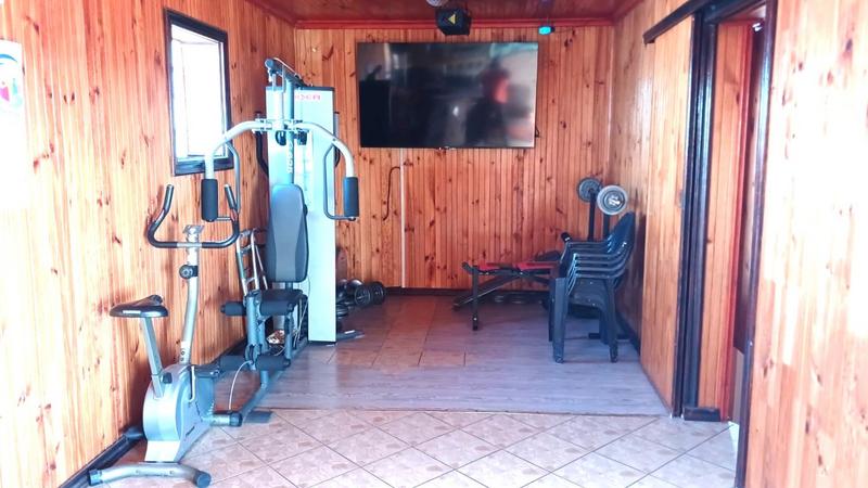 4 Bedroom Property for Sale in Highbury Western Cape